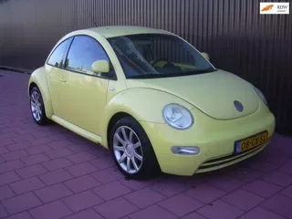 Volkswagen New Beetle (2001) — foto 1