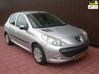 Peugeot 206 (2010) — foto 1