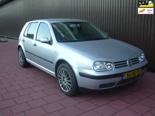 Volkswagen Golf (2001) — foto 1