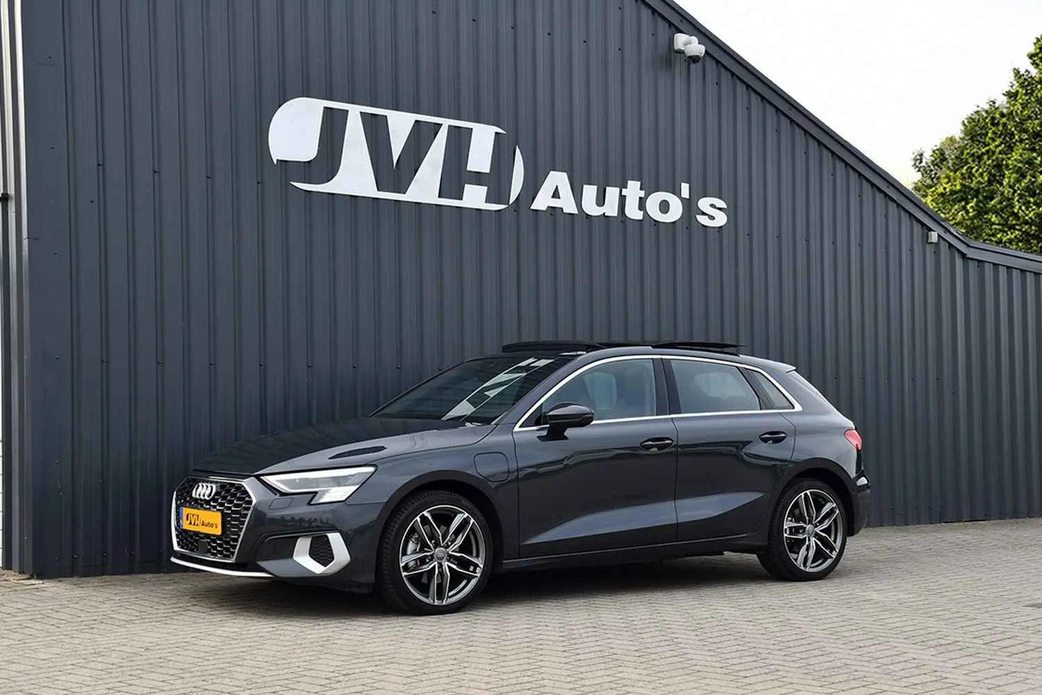 Audi A3 (2023) — foto 1