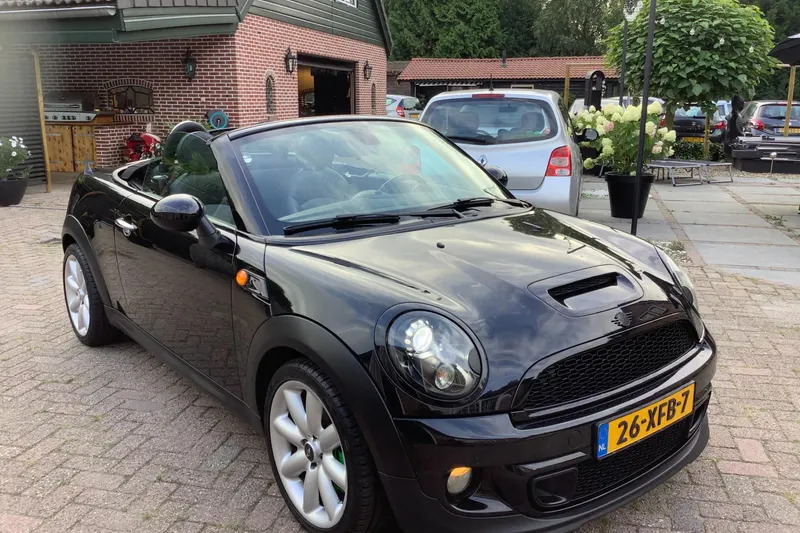 MINI Roadster (2012)