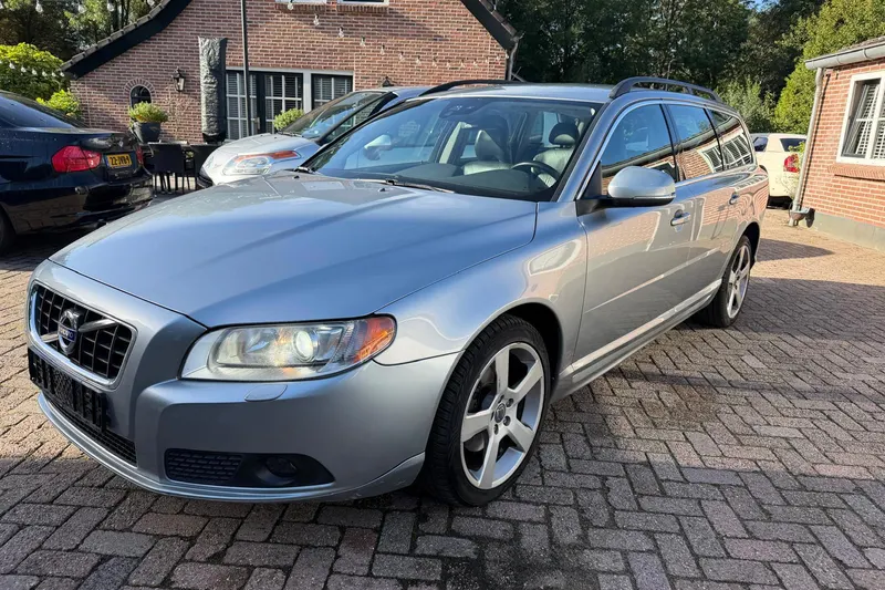 Volvo V70 (2012)