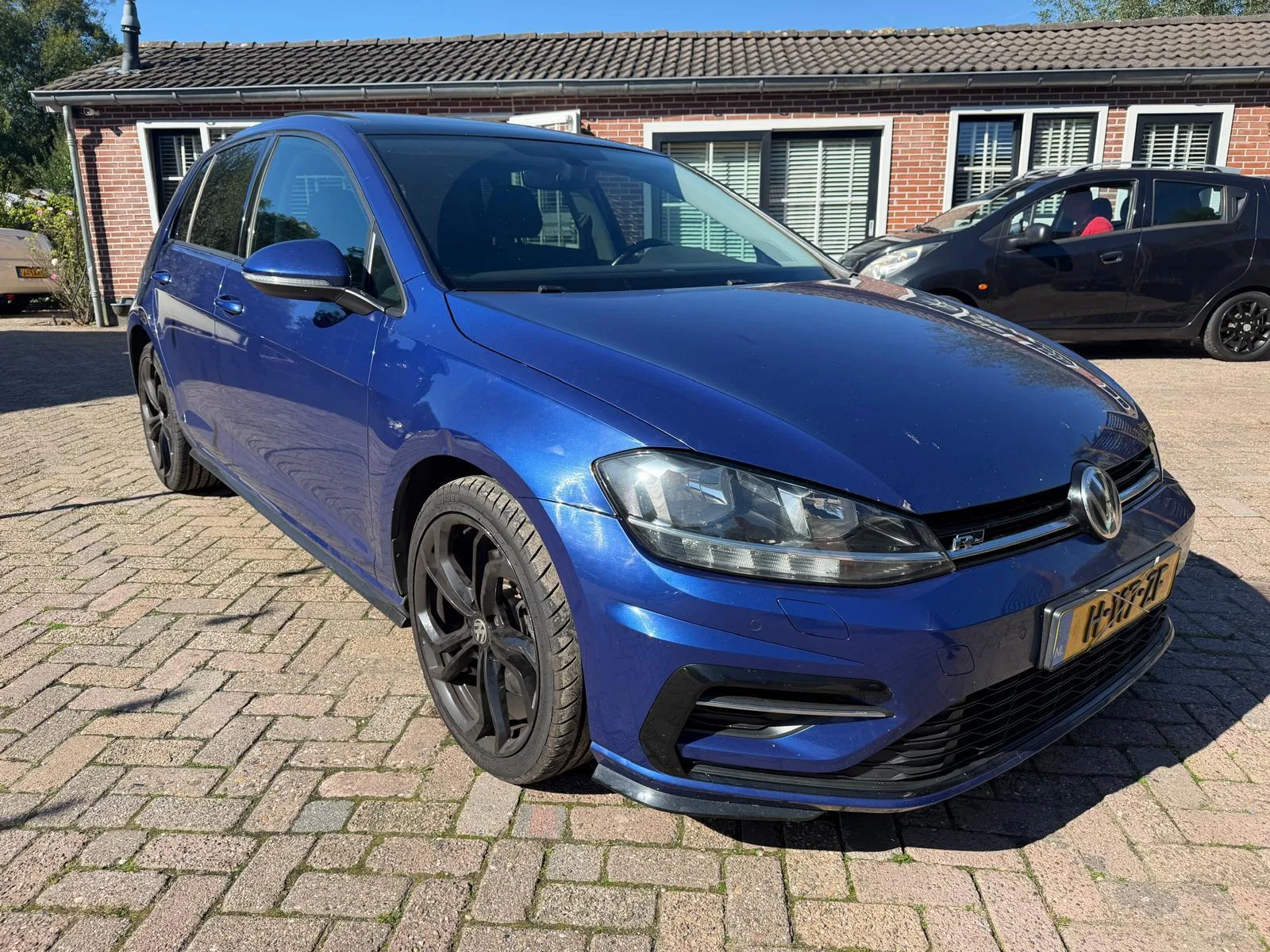 Volkswagen Golf (2018) — foto 1