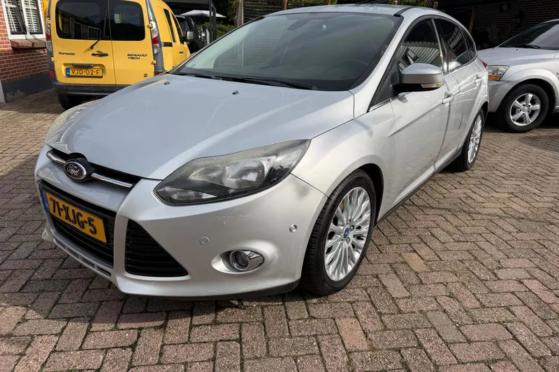 Ford Focus (2012)