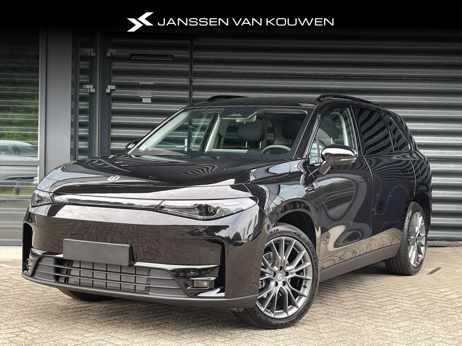 Leapmotor C10 (2025) — foto 1
