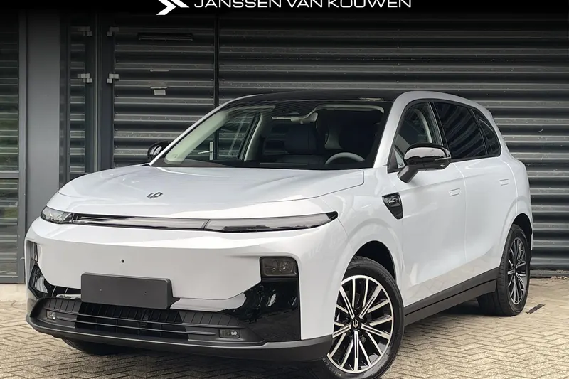 Leapmotor B10 (2025)