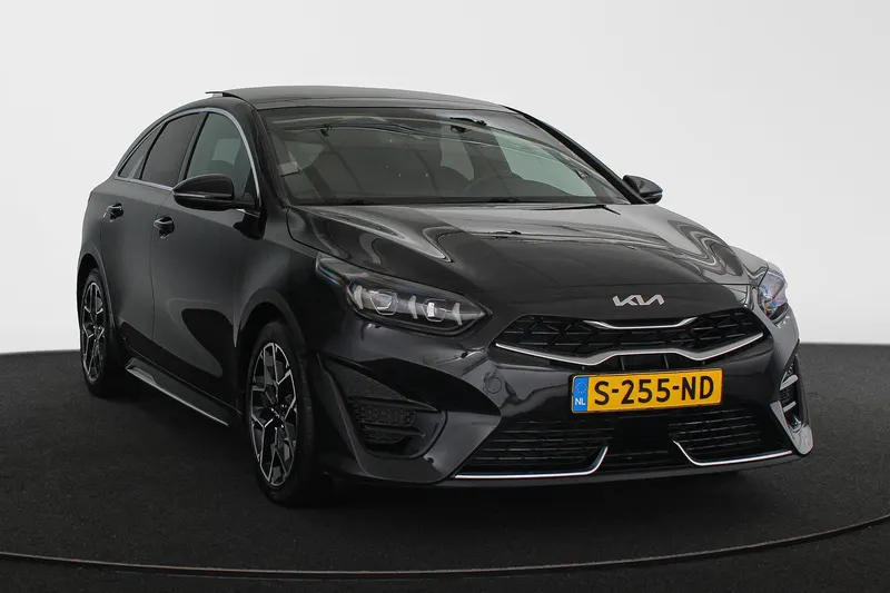Kia Proceed (2023)