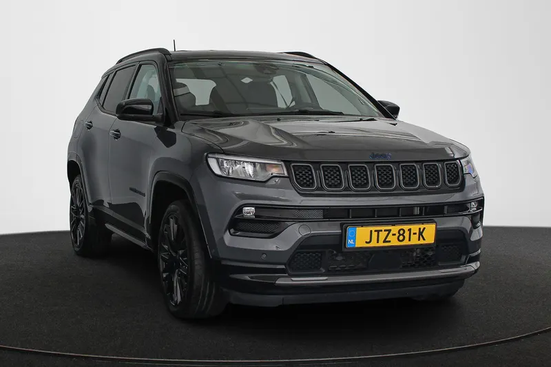 Jeep Compass (2023)