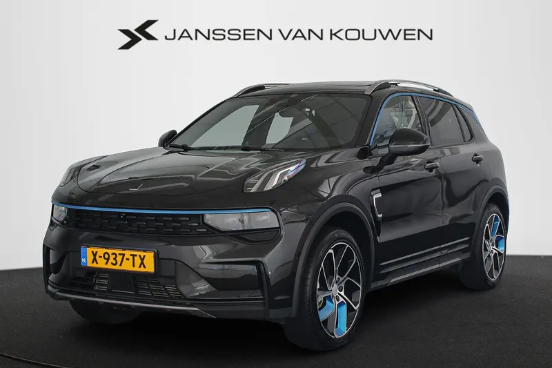 Lynk & Co 01 (2024)