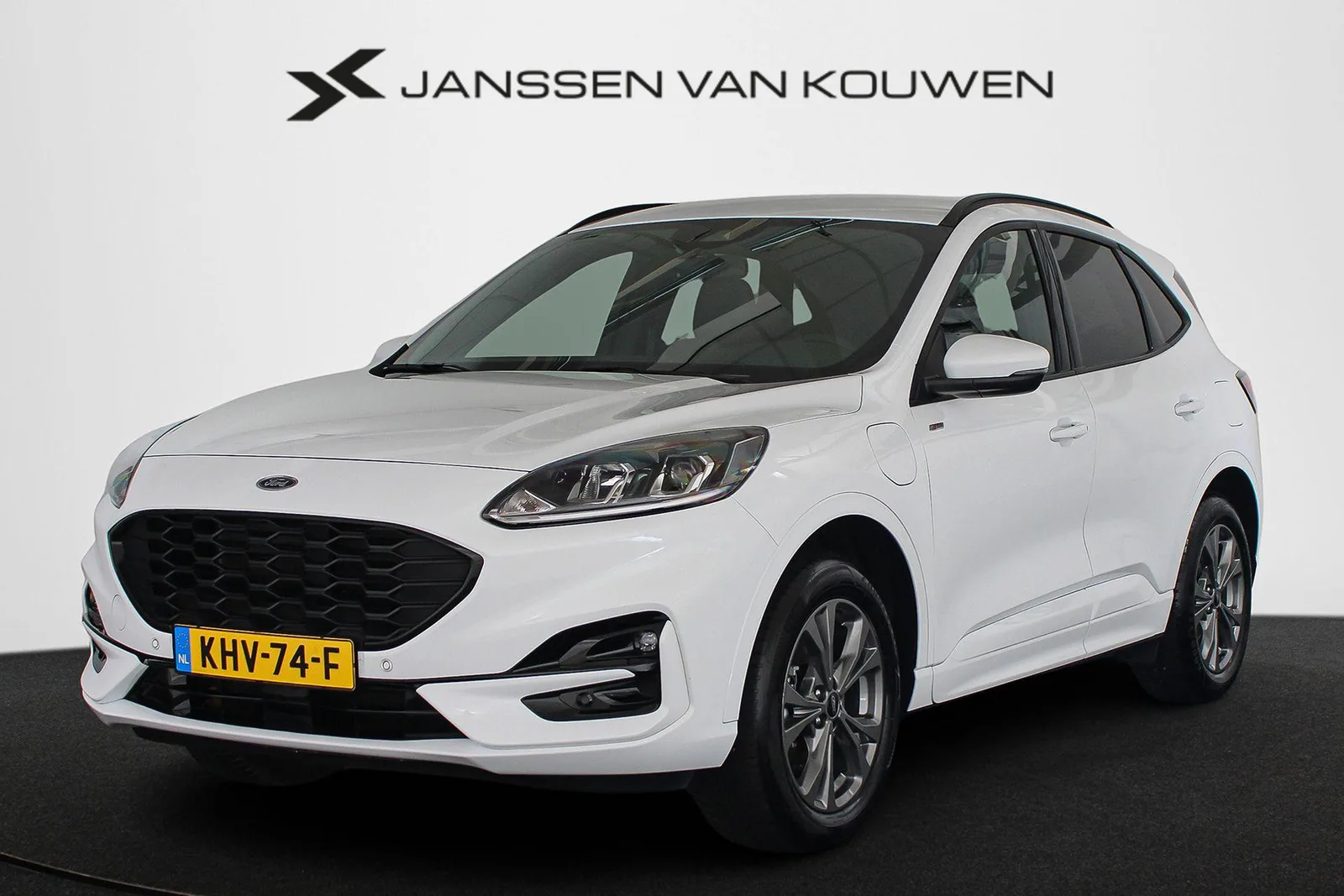 Ford Kuga (2023) — foto 1