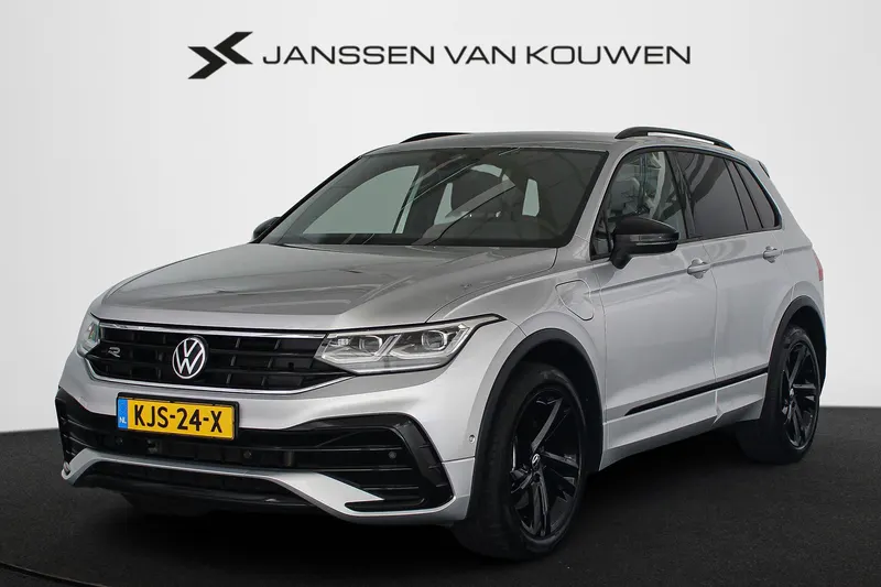 Volkswagen Tiguan (2022)