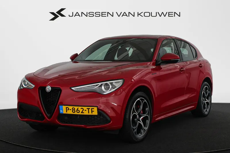 Alfa Romeo Stelvio (2021)