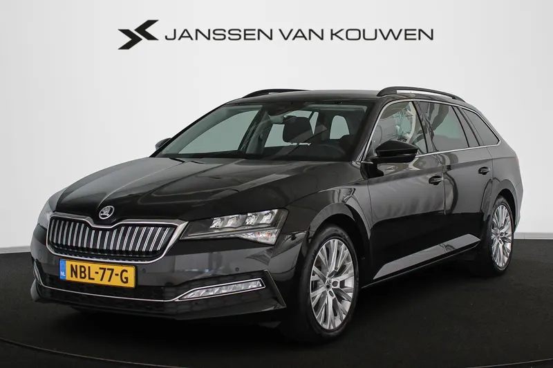 Škoda Superb (2022)