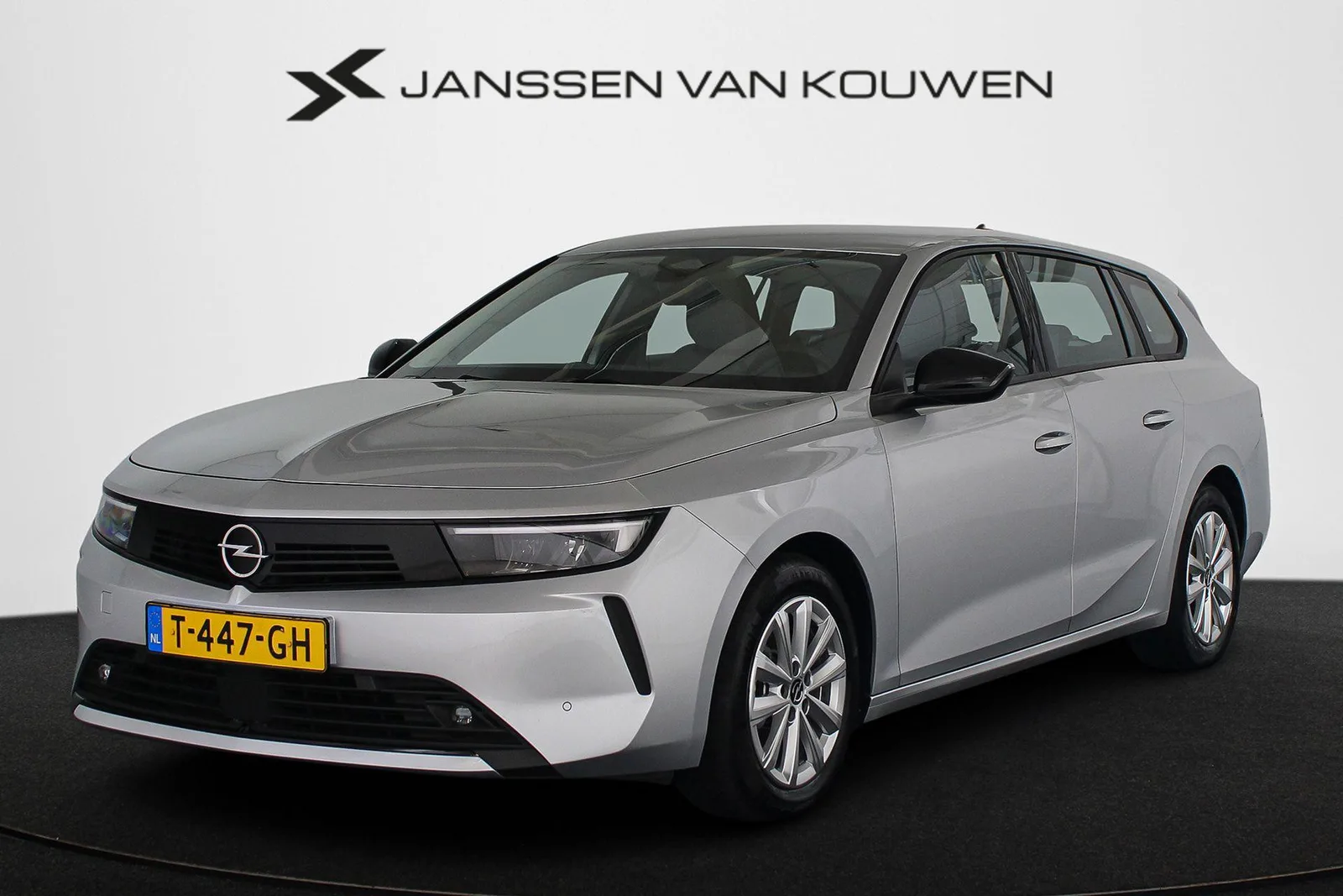 Opel Astra (2023) — foto 1
