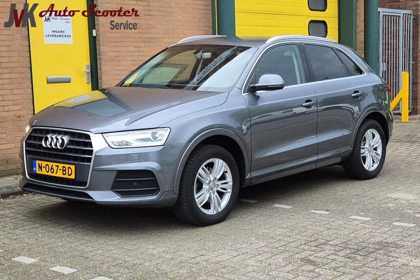 Audi Q3 (2016) — foto 1