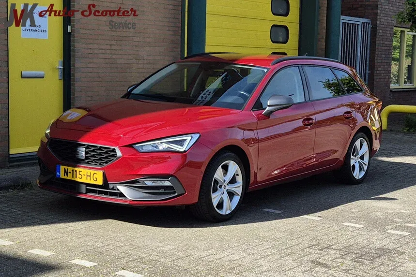 SEAT Leon (2021) — foto 1