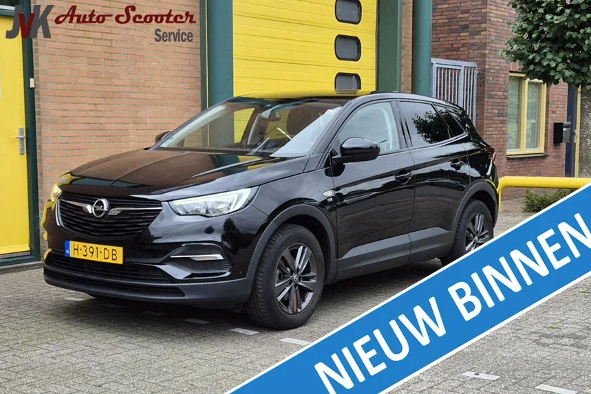 Opel Grandland (2020) — foto 1