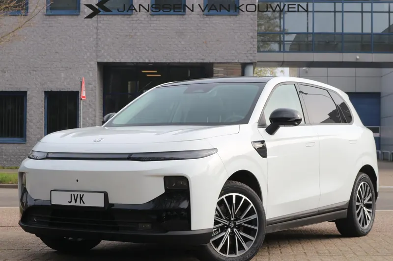 Leapmotor B10 (2026)