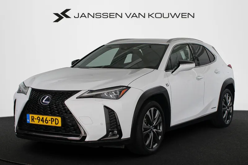 Lexus UX (2019)