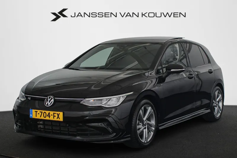 Volkswagen Golf (2023)