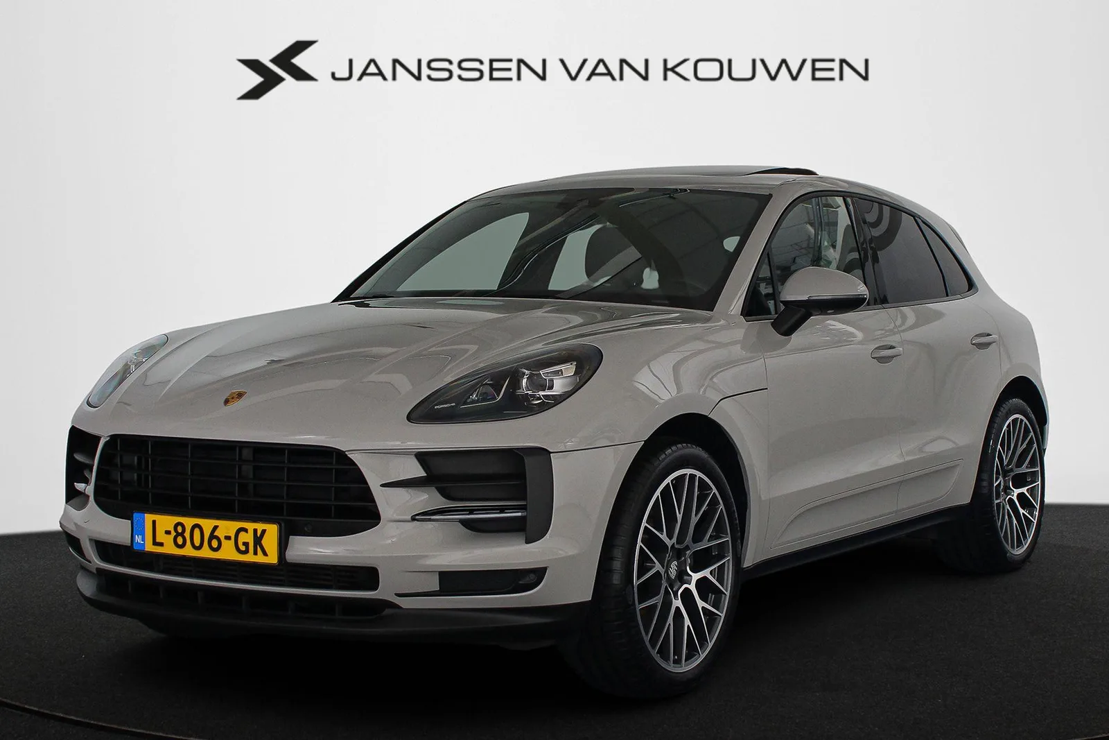 Porsche Macan (2020) — foto 1