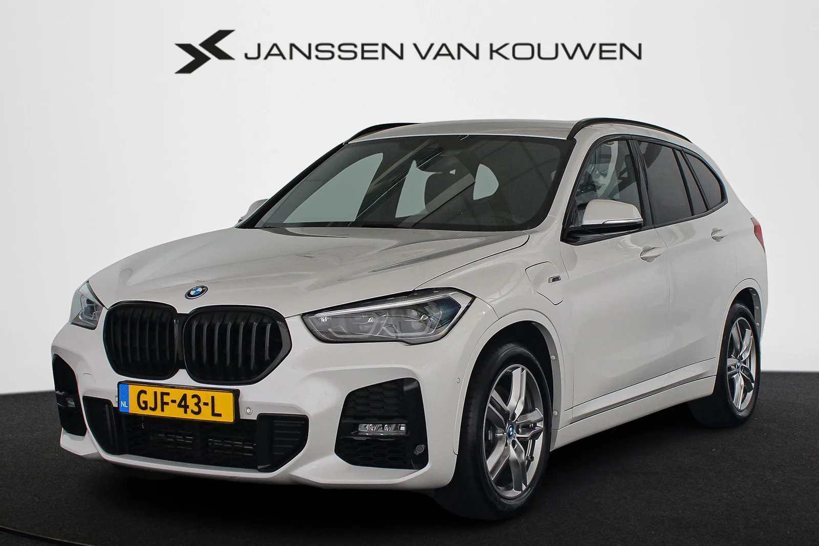 BMW X1 (2022) — foto 1