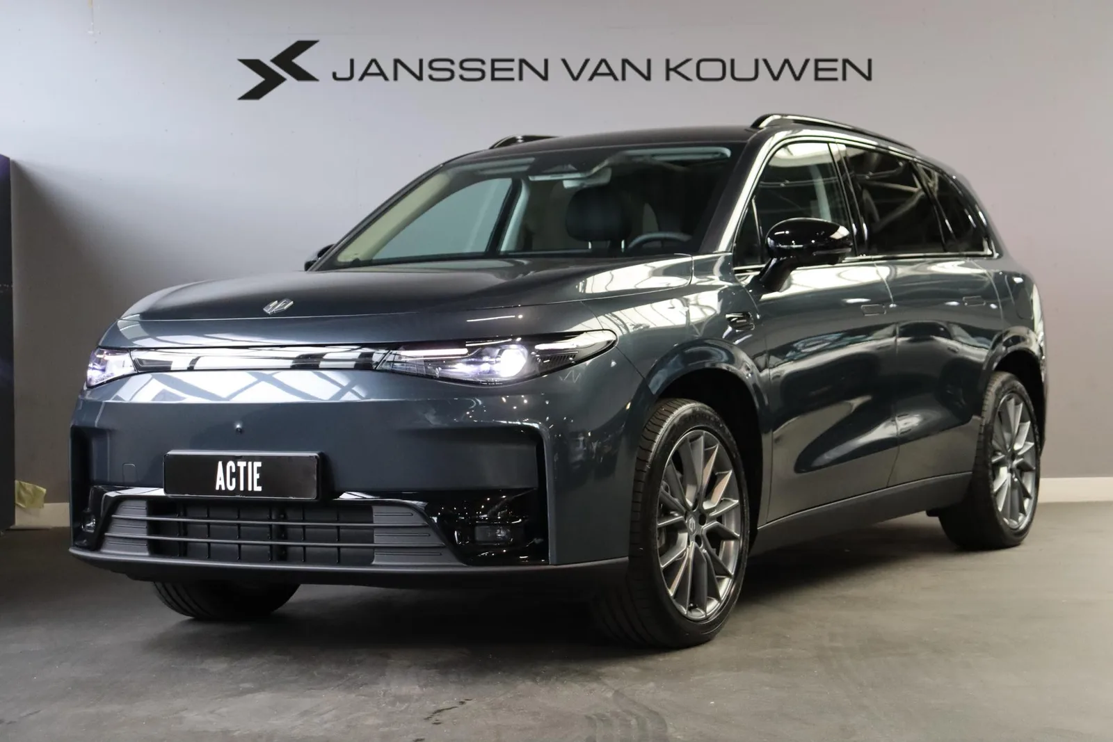 Leapmotor C10 (2026) — foto 1
