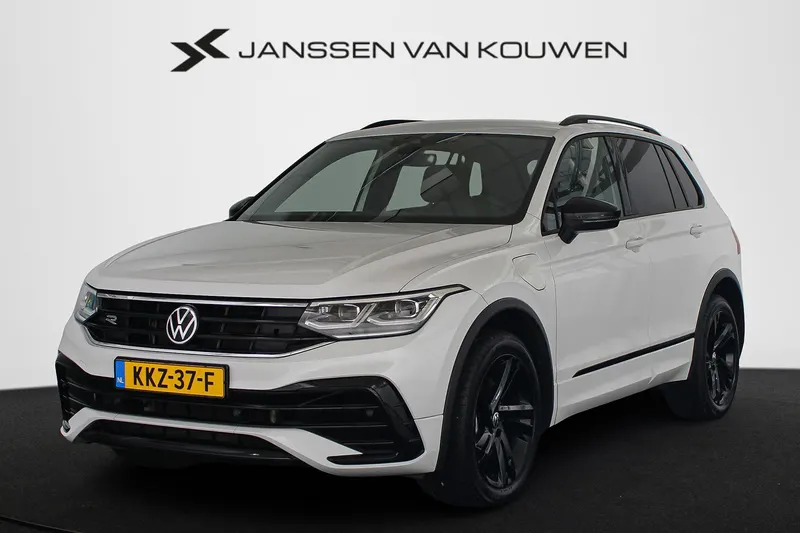 Volkswagen Tiguan (2021)
