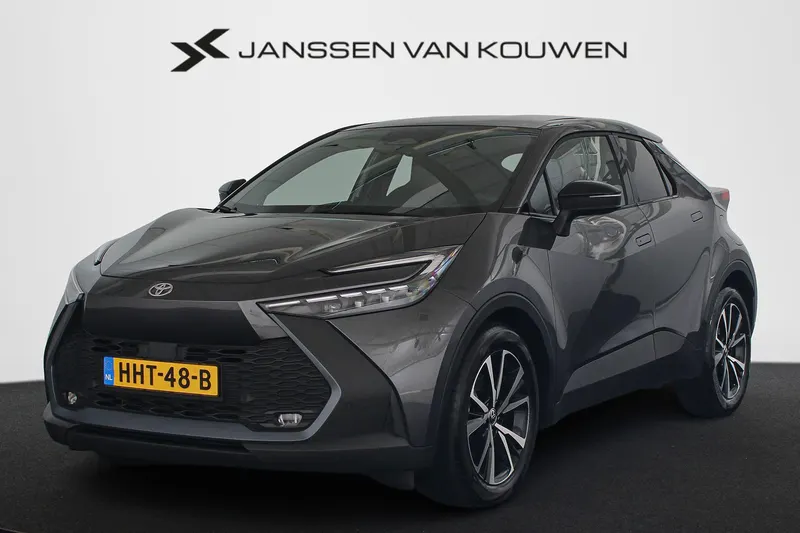 Toyota C-HR (2024)