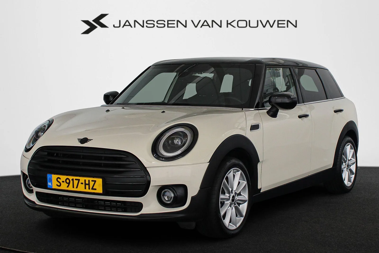 MINI Clubman (2023) — foto 1
