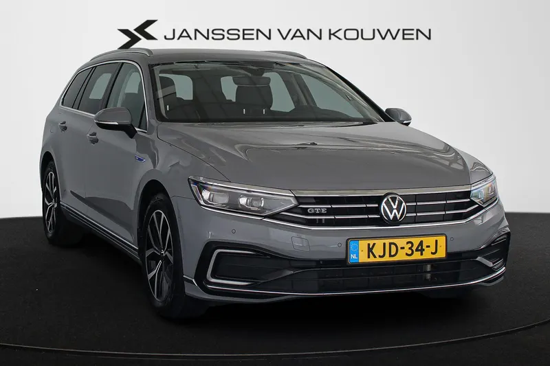 Volkswagen Passat (2023)