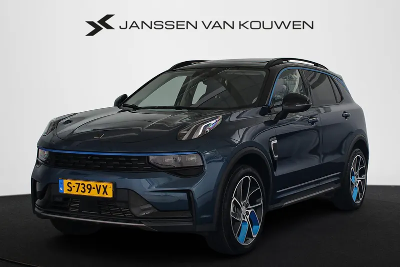 Lynk & Co 01 (2023)