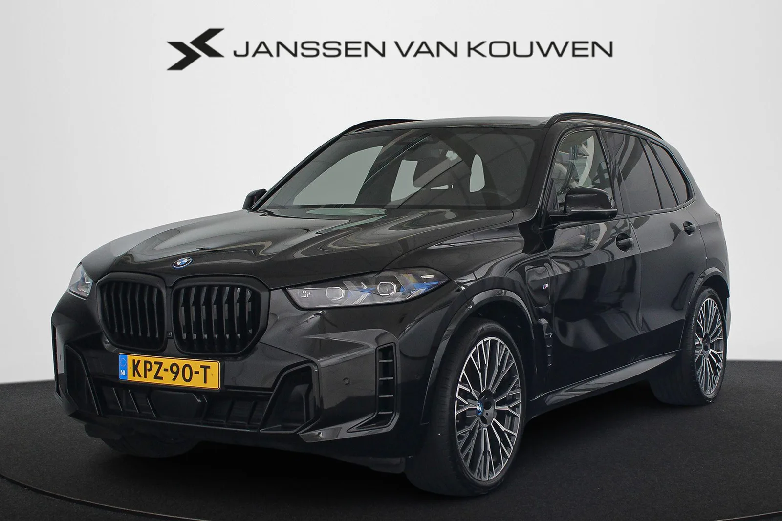 BMW X5 (2023) — foto 1