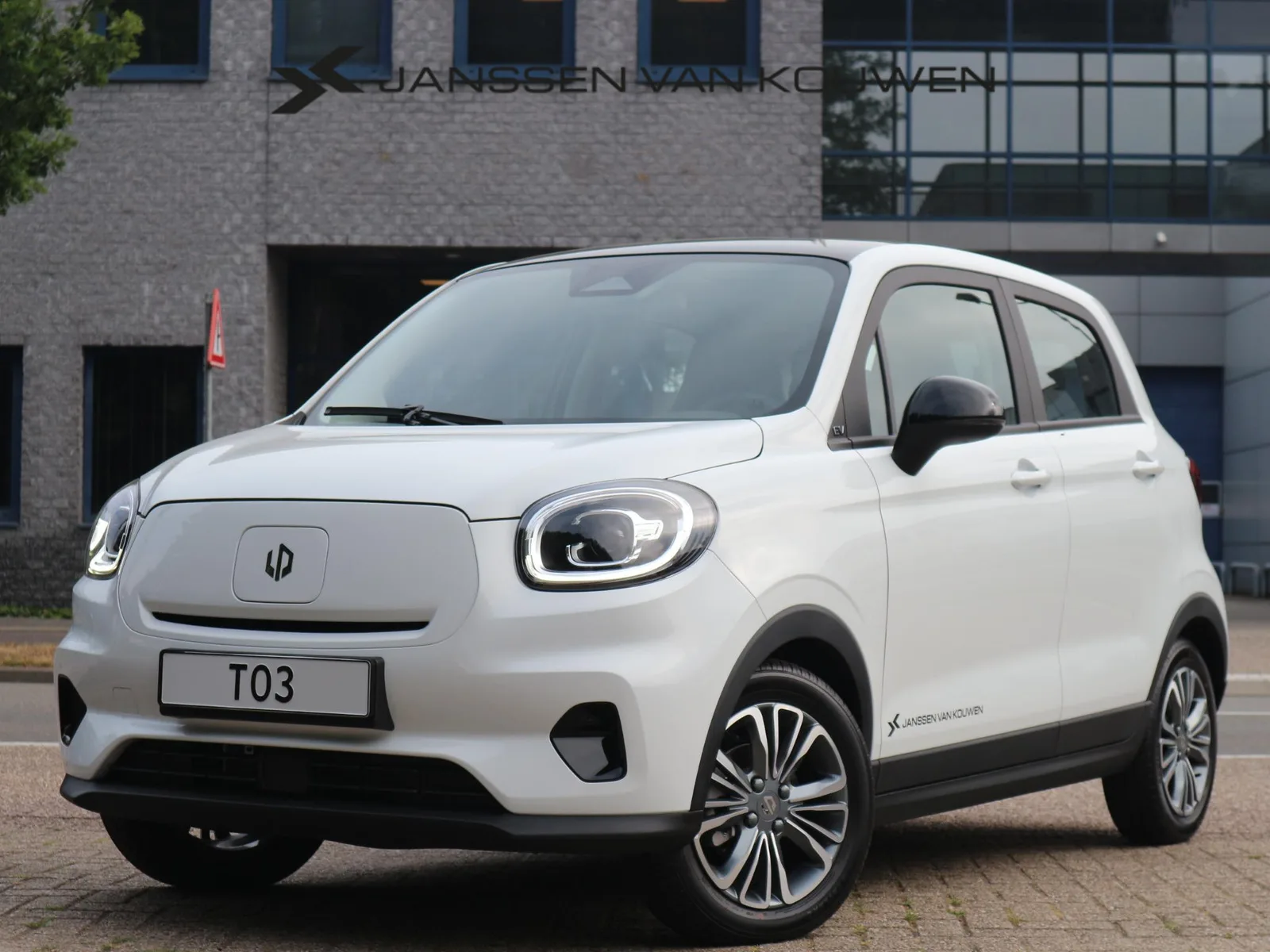 Leapmotor T03 (2026) — foto 1