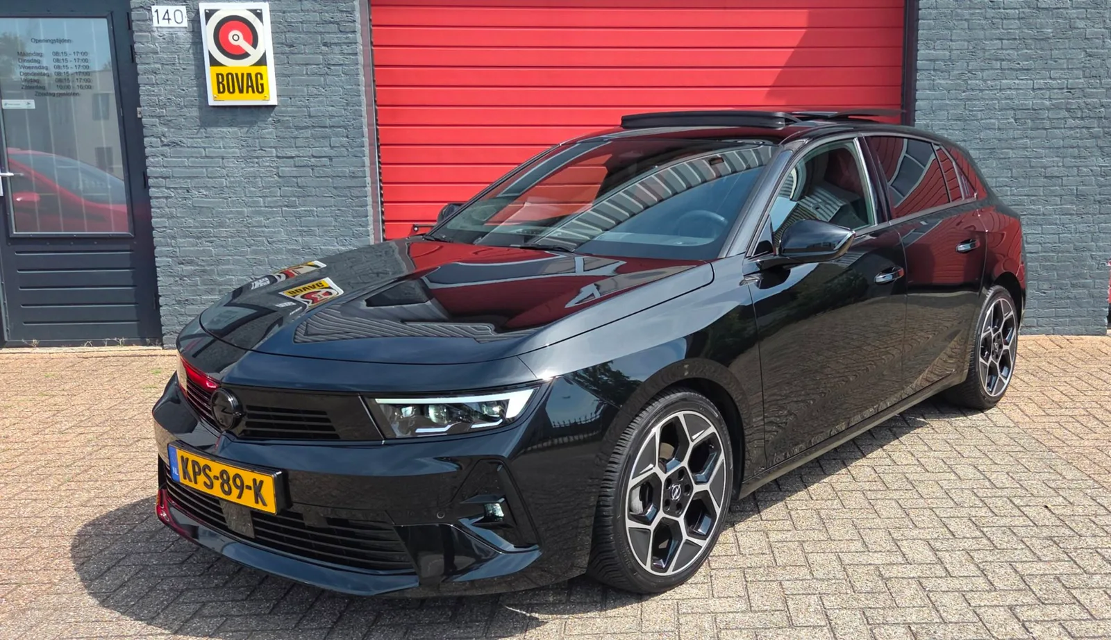 Opel Astra (2024) — foto 1