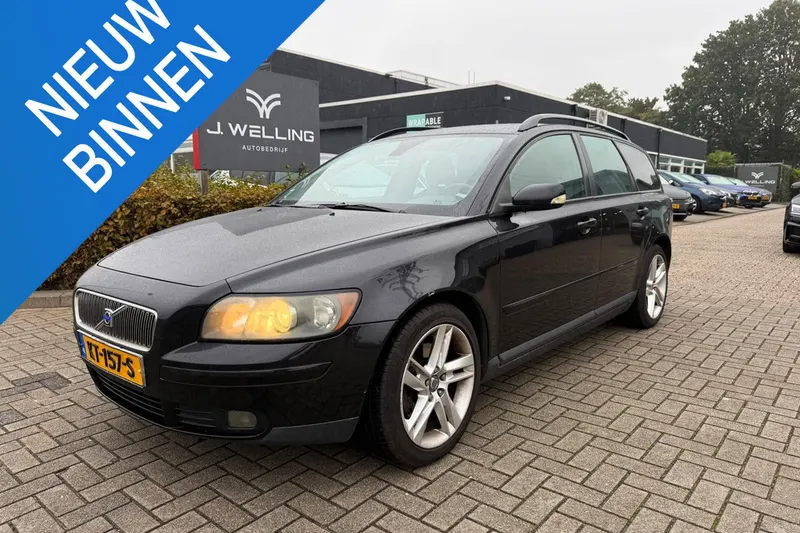 Volvo V50 (2004)