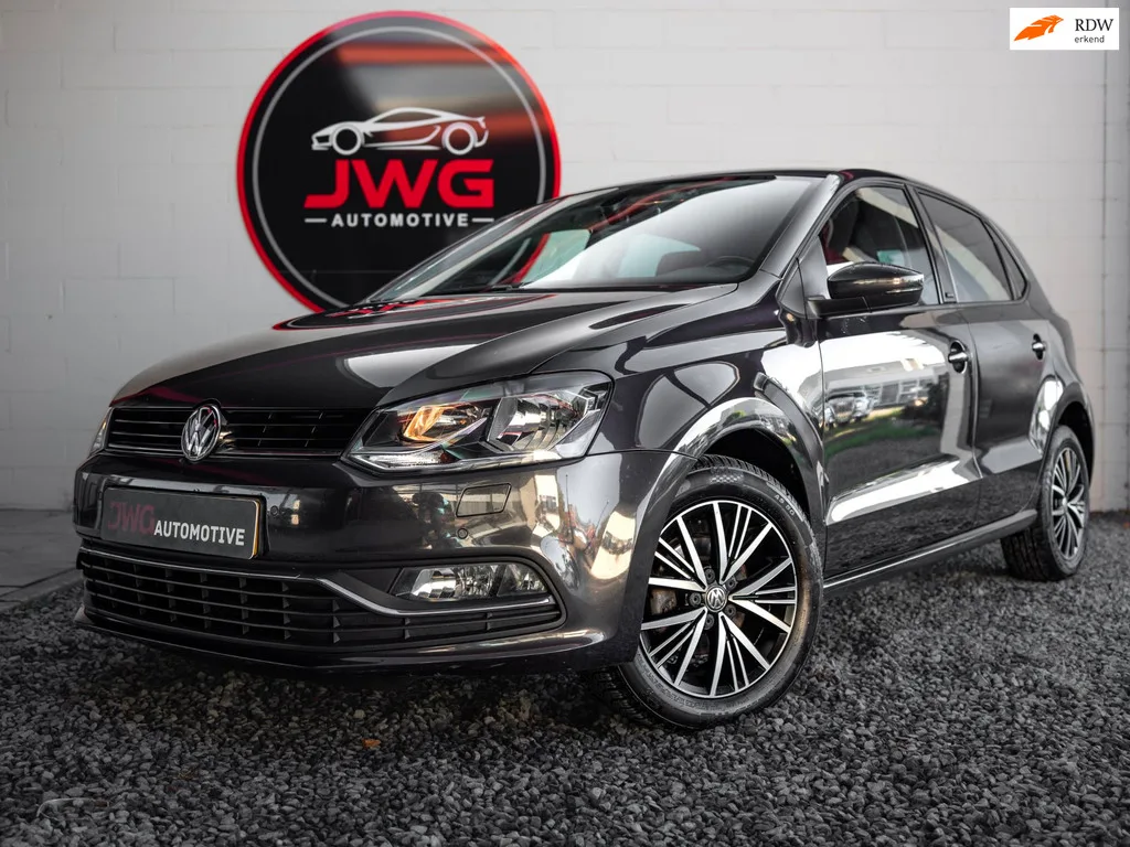 Volkswagen Polo (2016) — foto 1