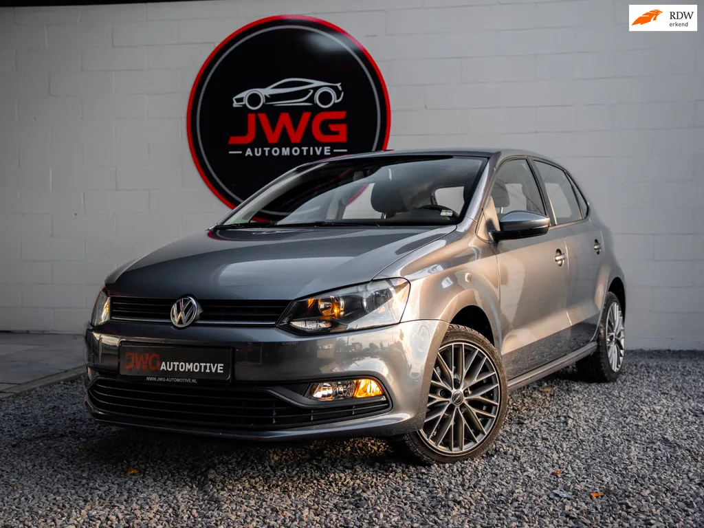 Volkswagen Polo (2016) — foto 1