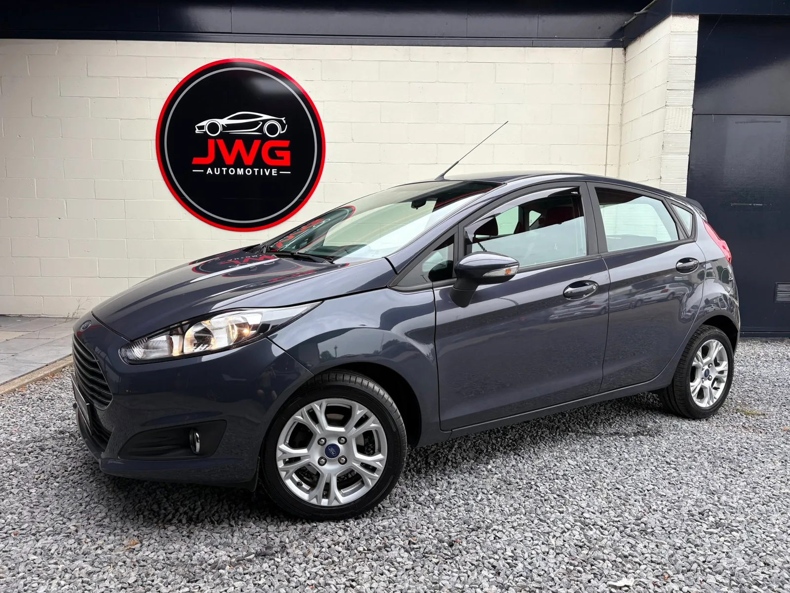 Ford Fiesta (2014) — foto 1