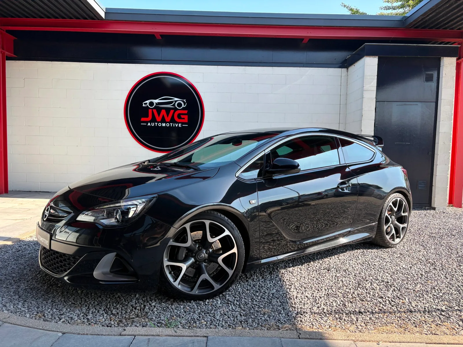 Opel Astra GTC (2016) — foto 1