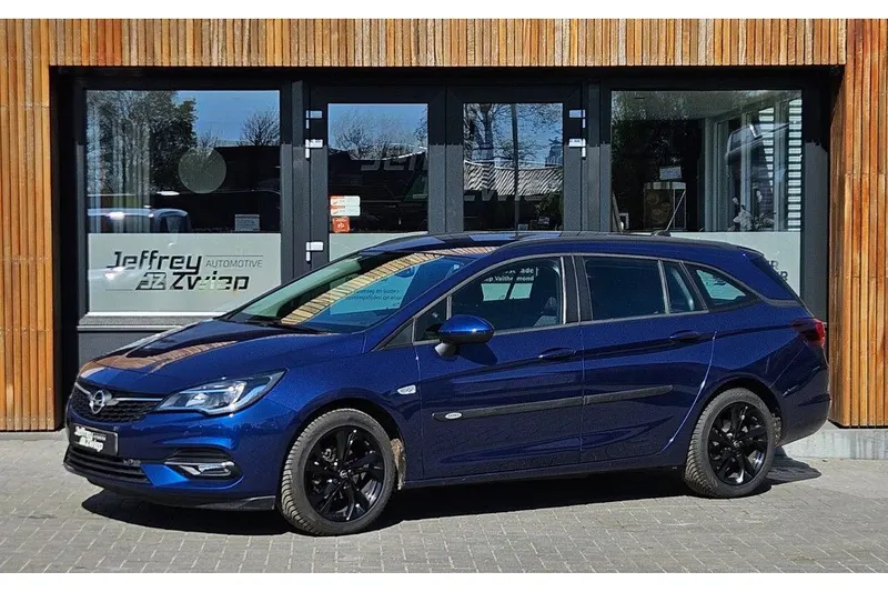 Opel Astra (2021)