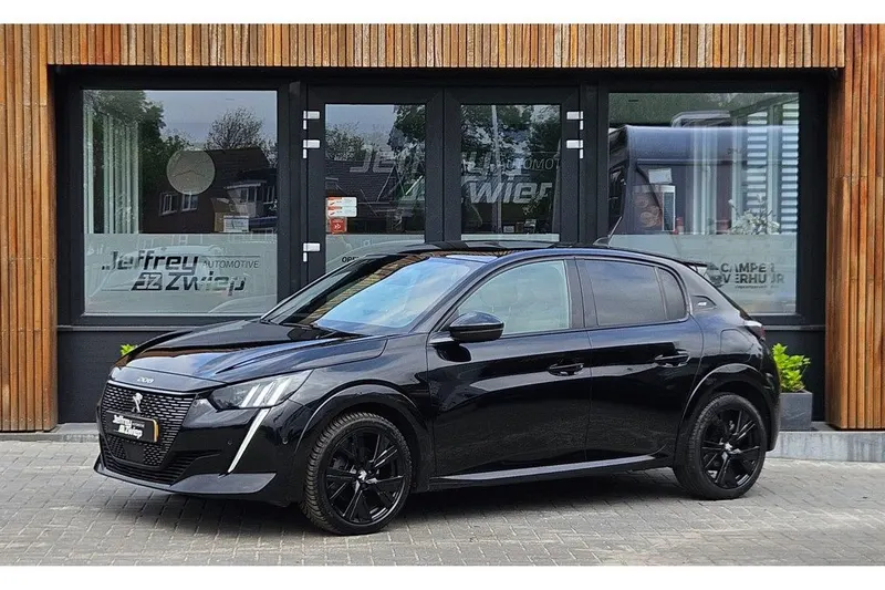 Peugeot 208 (2021)