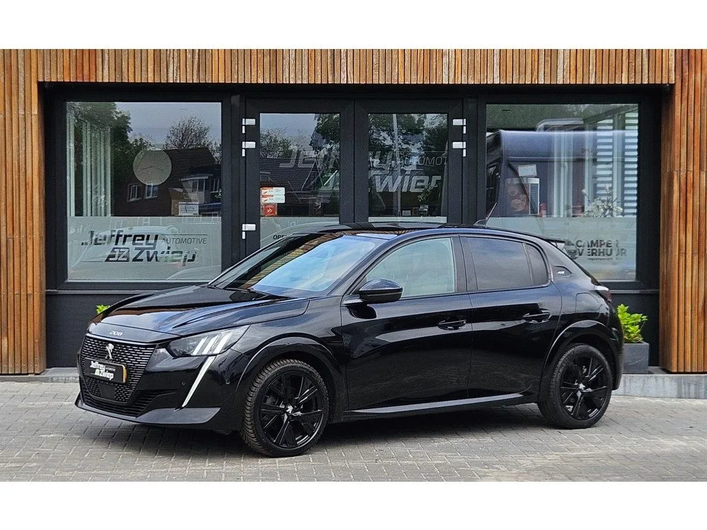Peugeot 208 (2021) — foto 1