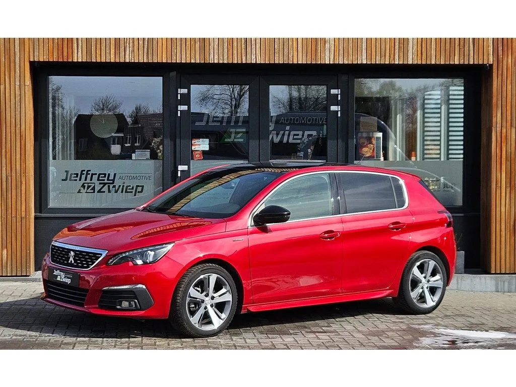 Peugeot 308 (2018) — foto 1