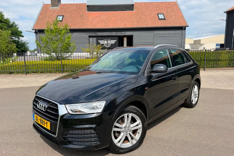 Audi Q3 (2015)