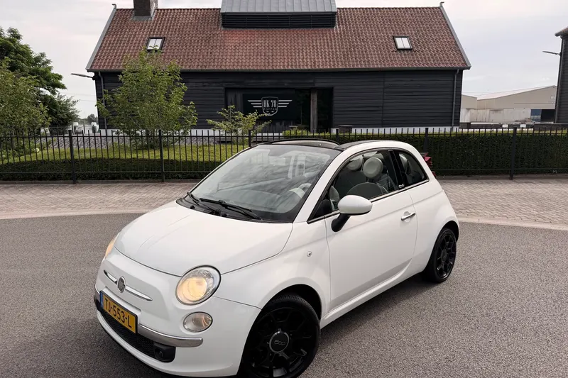 Fiat 500C (2010)