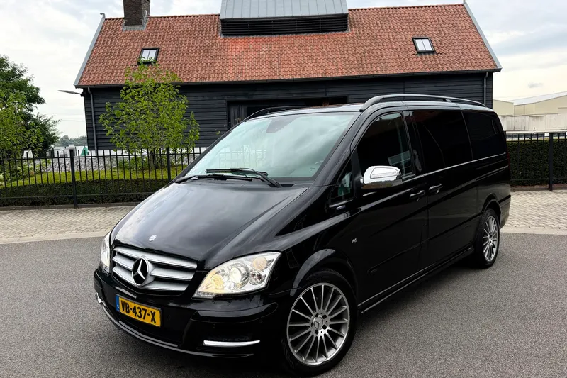 Mercedes-Benz Viano (2013)