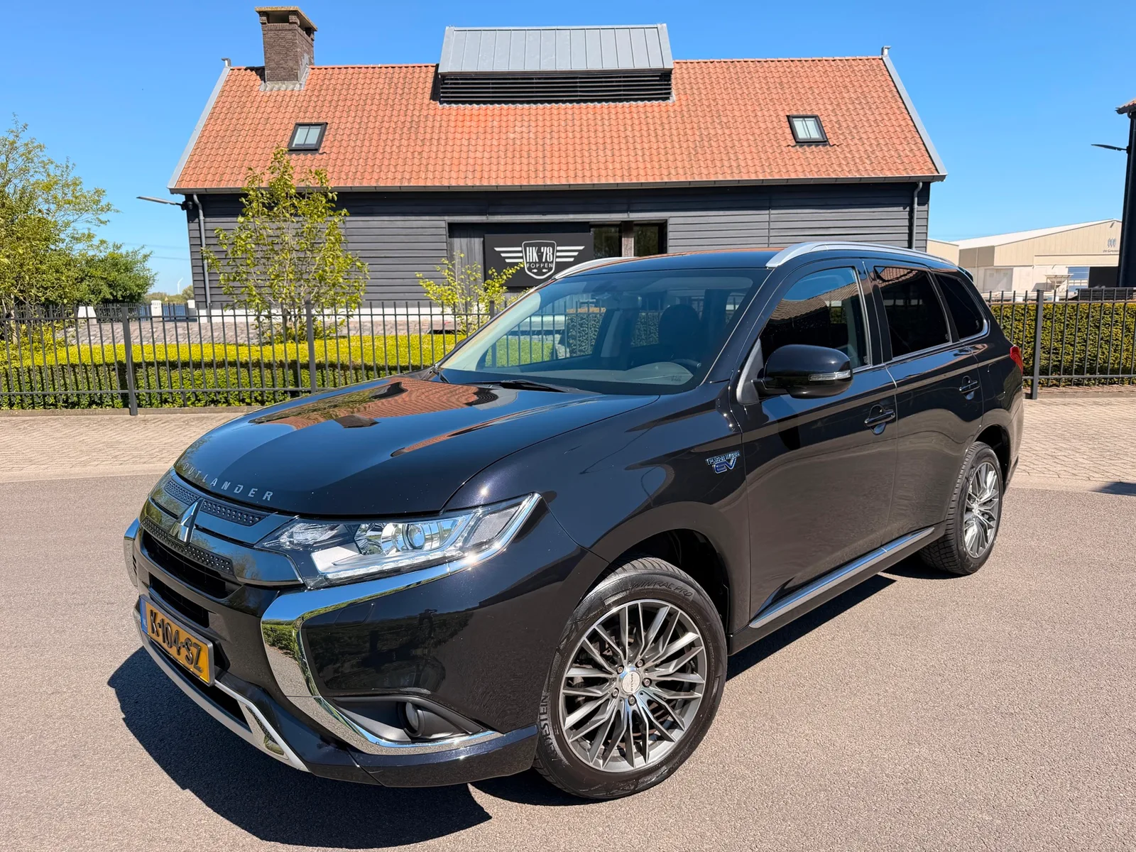 Mitsubishi Outlander (2021) — foto 1