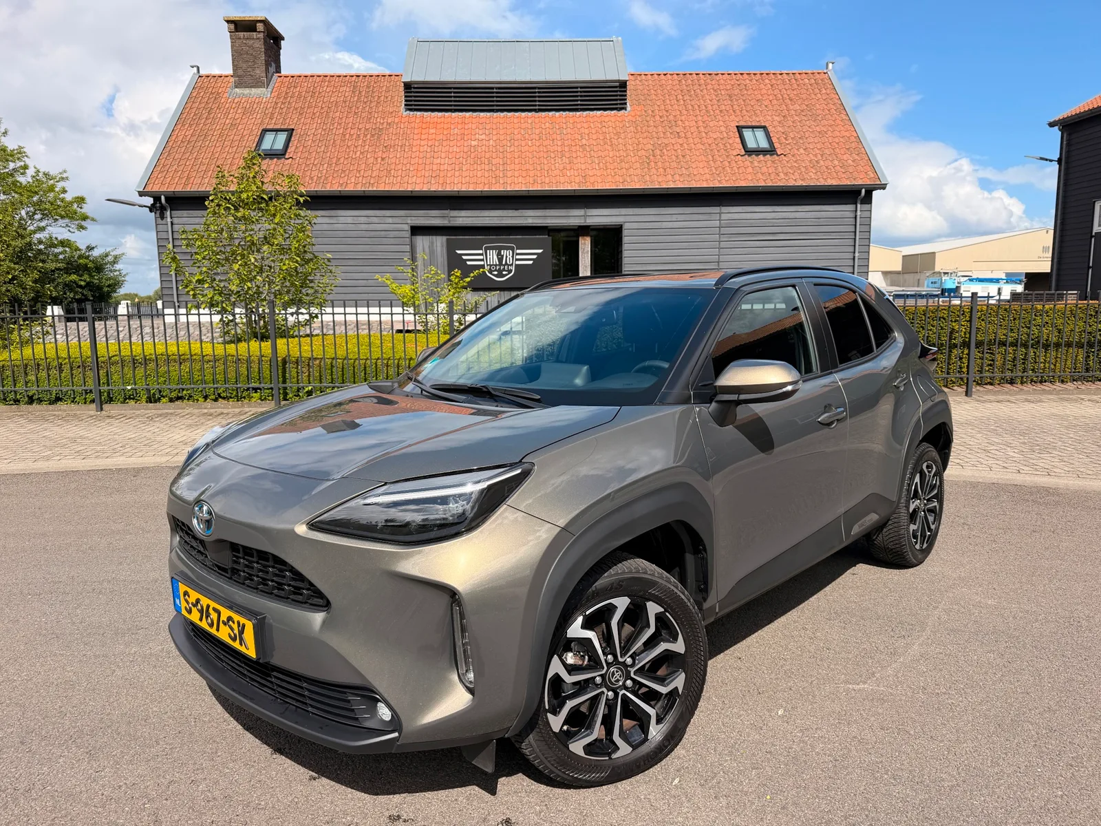 Toyota Yaris Cross (2023) — foto 1