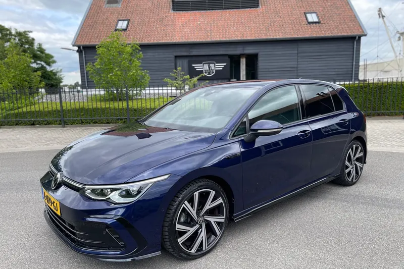 Volkswagen Golf (2021)